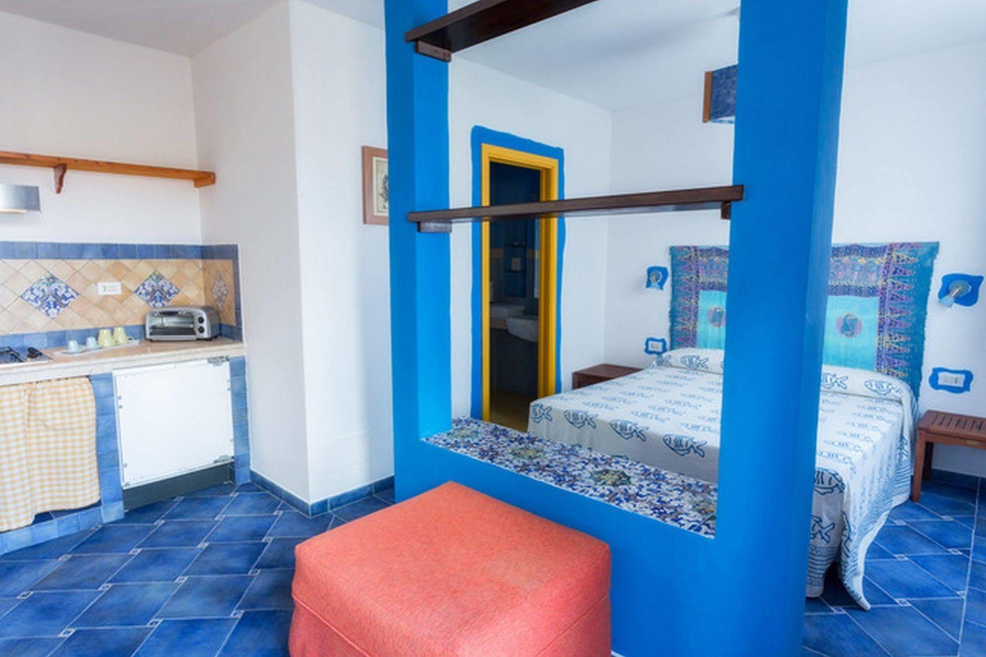 Hotel Clelia Isola di Ustica Eksteriør bilde